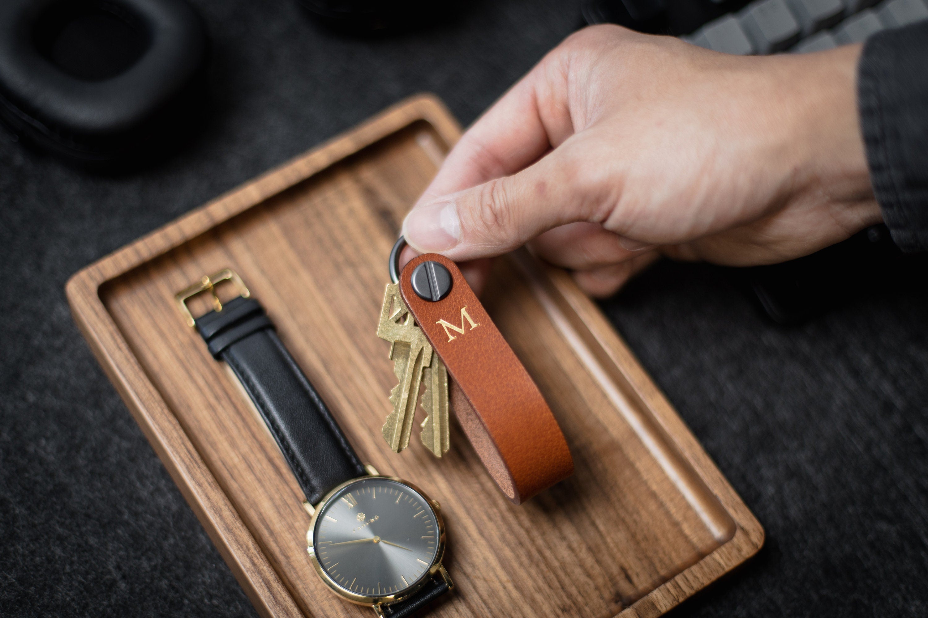 Embossed Leather Strap Key Chains (Initial) - Customized Leather Orbit Key Ring Holder for Men, Personalized Office Promotional Teacher Gift