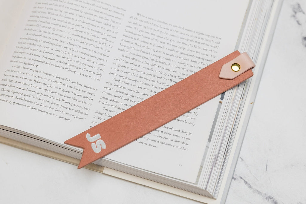 Personalized leather bookmark w/ loop (design 1) - custom page marker reading literary essential new college student back to school gift