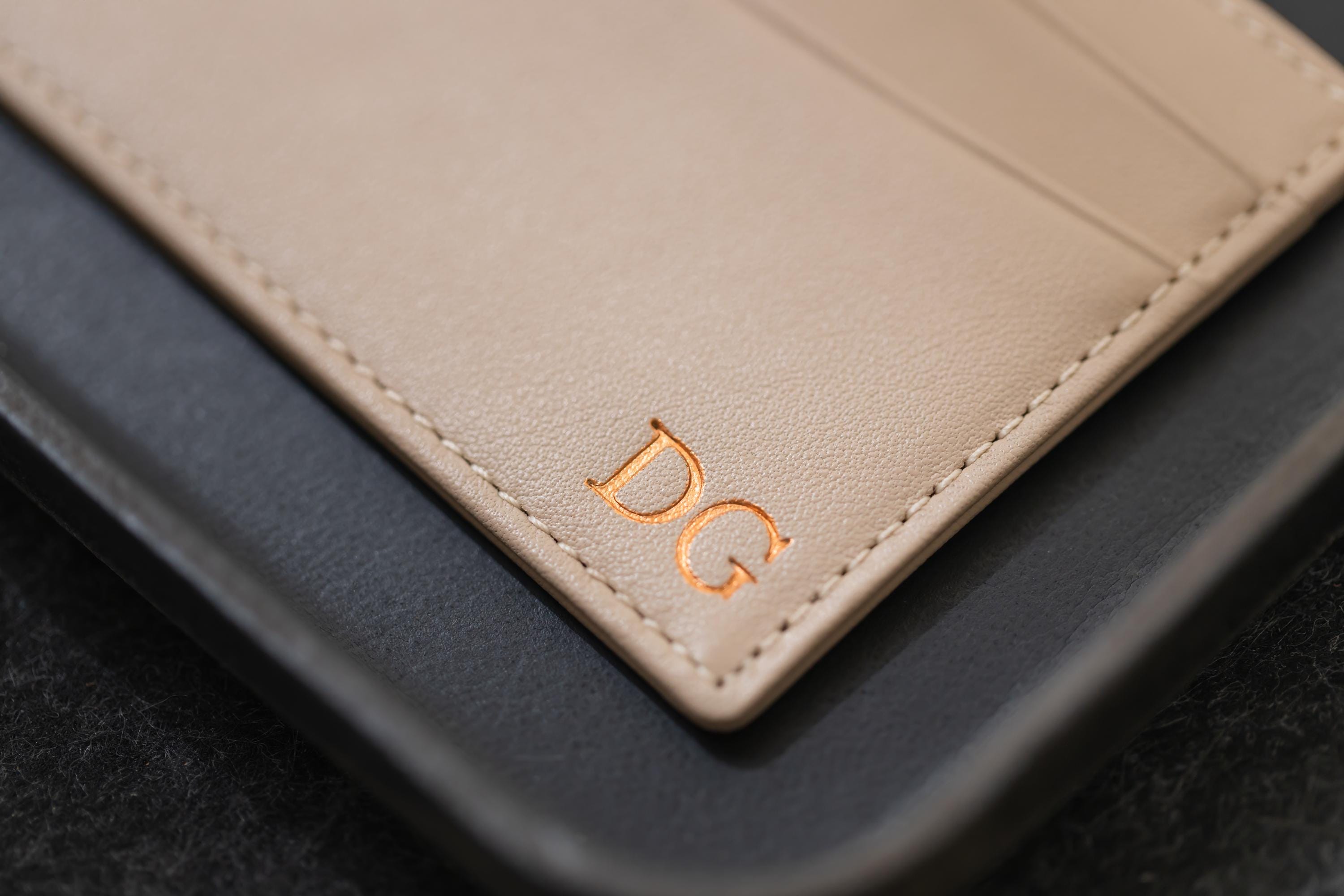 Embossed Leather card holder - custom monogram name initials slim money id wallet, 3rd anniversary gifts for him her, mom dad gift ideas